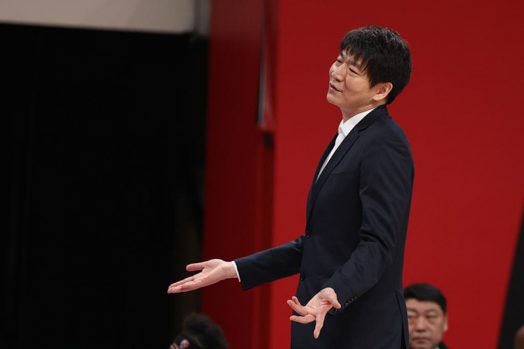 在第四外援是否可以提上日程？邱彪：努力爭取